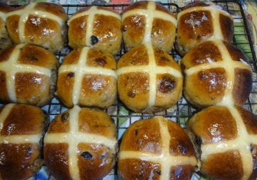 Hot Cross Buns