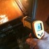 Measures any point - good for checking baking stone temperature orfinding hot spots